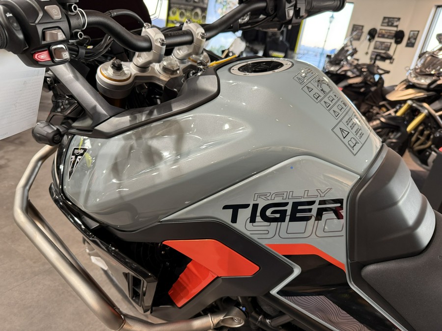 2026 Triumph Tiger 900 Desert Edition