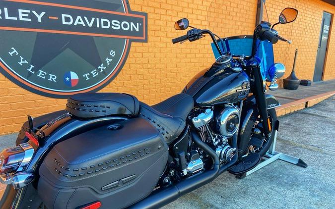 2026 Harley-Davidson® FLHC - Heritage Classic