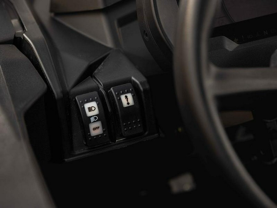 2026 Can-Am® Commander MAX XT 1000R