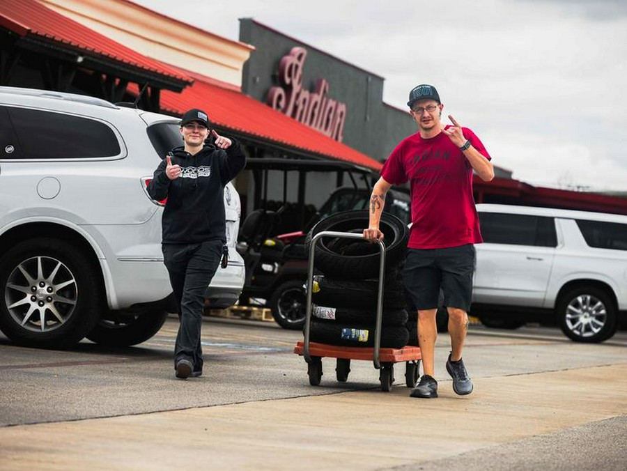 2026 Can-Am® Commander MAX XT 1000R