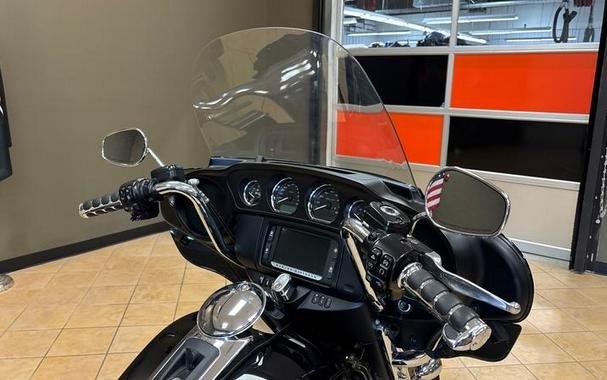 2016 Harley-Davidson® FLHTCUTG - Tri Glide® Ultra