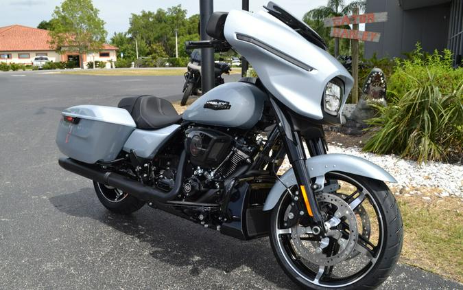 2024 Harley-Davidson Street Glide® Billiard Gray - FLHX