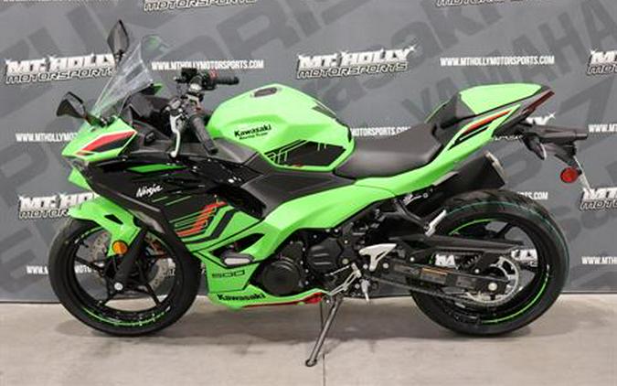 2024 Kawasaki Ninja 500 KRT Edition