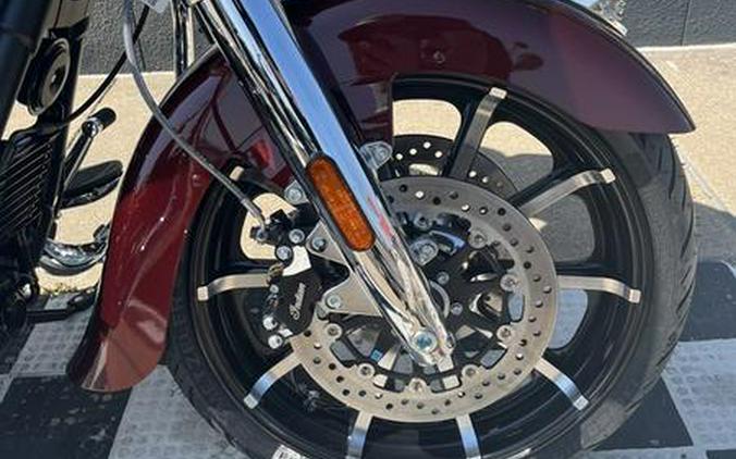 2024 Indian Motorcycle® Chieftain® Limited with Powerband Audio Package Maroon Metallic/Graphics