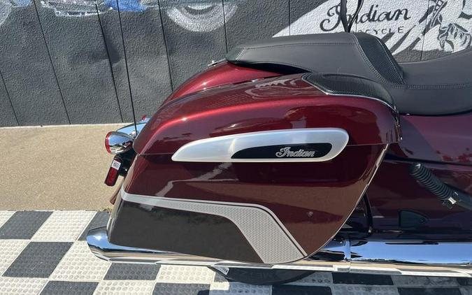 2024 Indian Motorcycle® Chieftain® Limited with Powerband Audio Package Maroon Metallic/Graphics