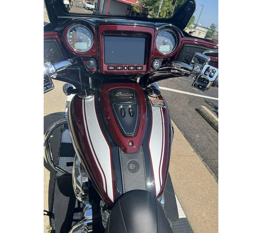 2024 Indian Motorcycle® Chieftain® Limited with Powerband Audio Package Maroon Metallic/Graphics