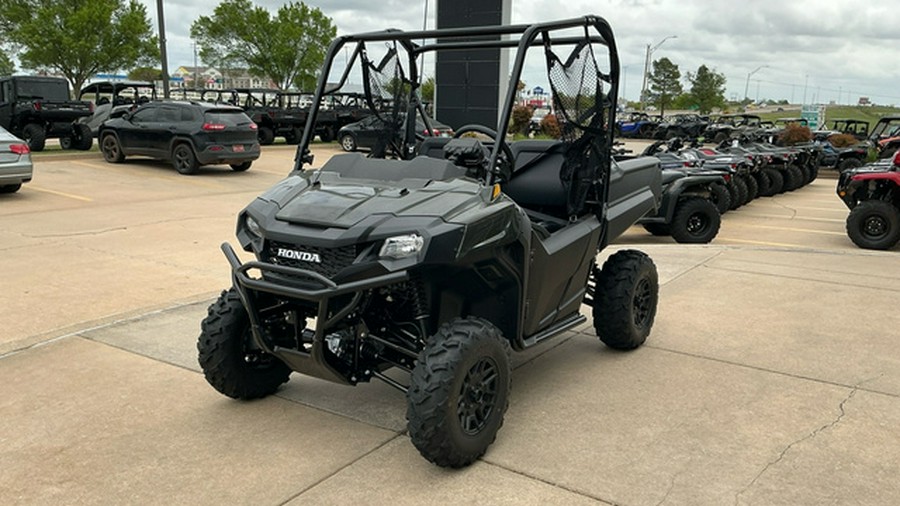 2026 Honda Pioneer 700 Deluxe
