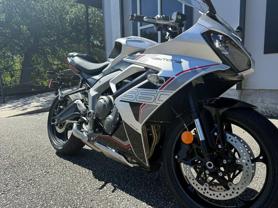2026 Triumph Daytona 660