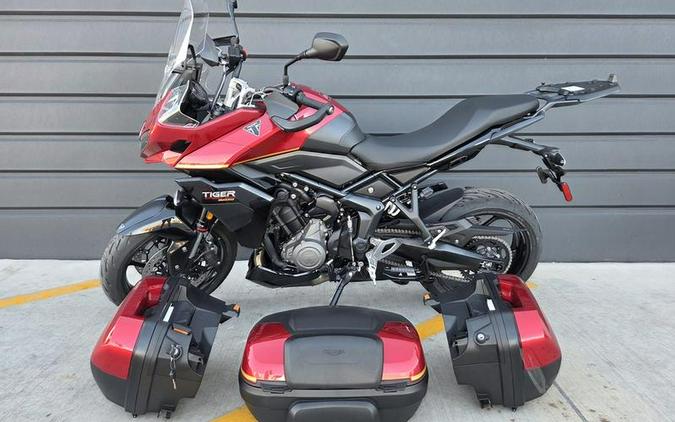 2026 Triumph Tiger Sport 800 Tour Carnival red