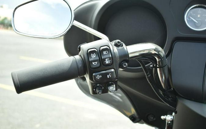 2024 Harley-Davidson® FLHTCUTG - Tri Glide® Ultra