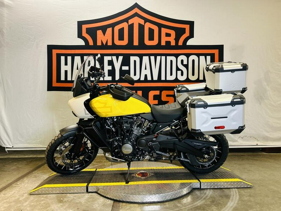 2023 Harley-Davidson® RA1250S - Pan America™ 1250 Special