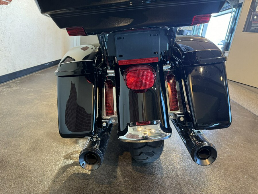 Used 2018 Harley Road Glide Ultra For Sale Wisconsin