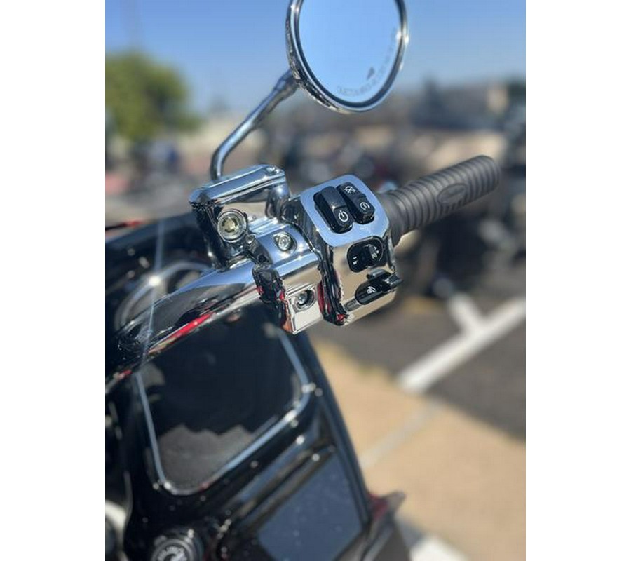 2024 Indian Motorcycle® Pursuit® Limited® with PowerBand Audio Package Sunset Red Metallic