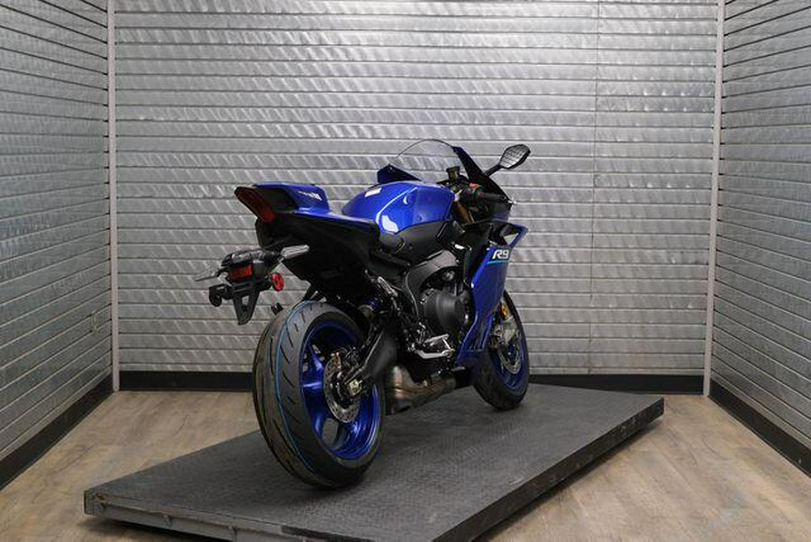 2026 YAMAHA YZFR9