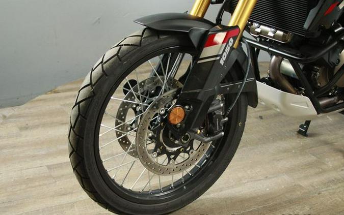 2025 Suzuki V-Strom 1050DE