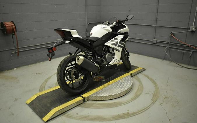 2026 CFMOTO 300SS