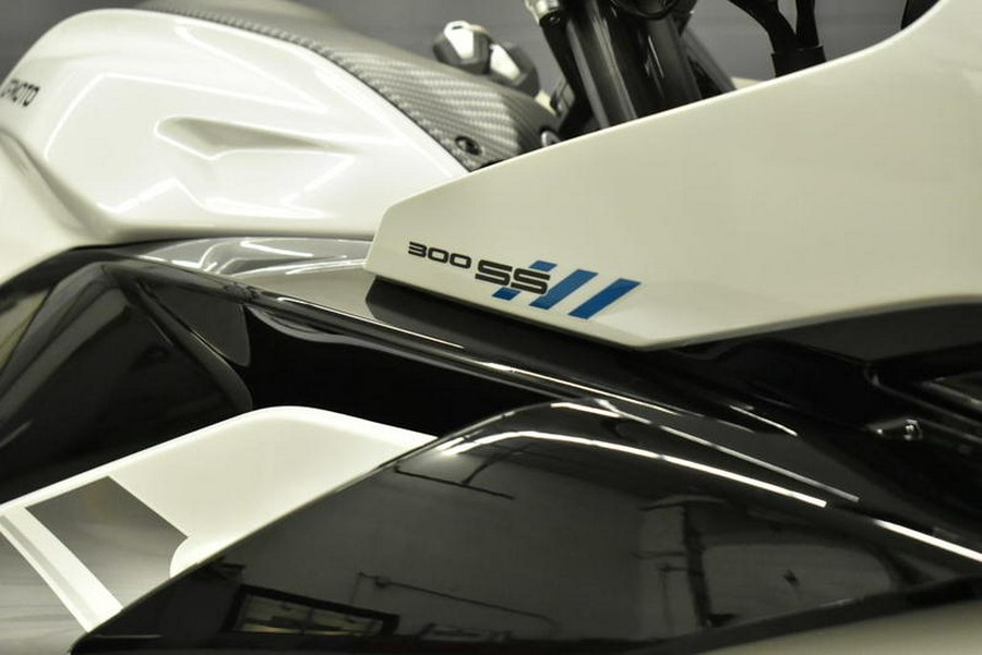 2026 CFMOTO 300SS