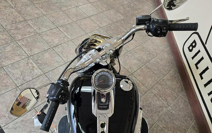 2026 Harley-Davidson® Fat Boy® Vivid Black Chrome Trim