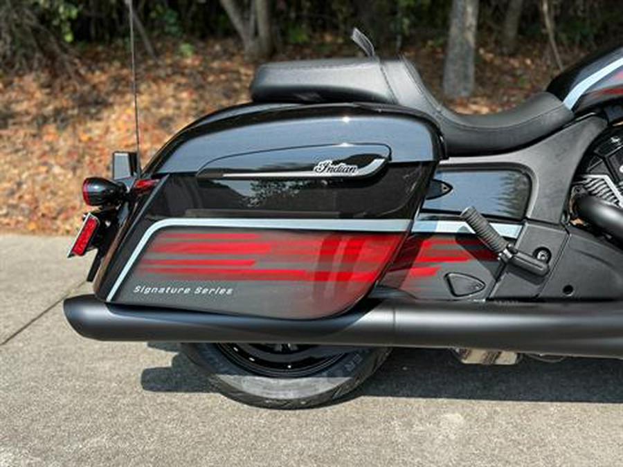 2026 Indian Motorcycle Challenger® Dark Horse® Signature Series