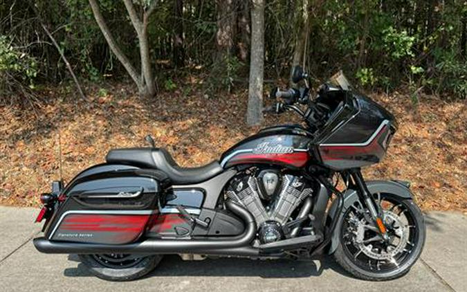 2026 Indian Motorcycle Challenger® Dark Horse® Signature Series