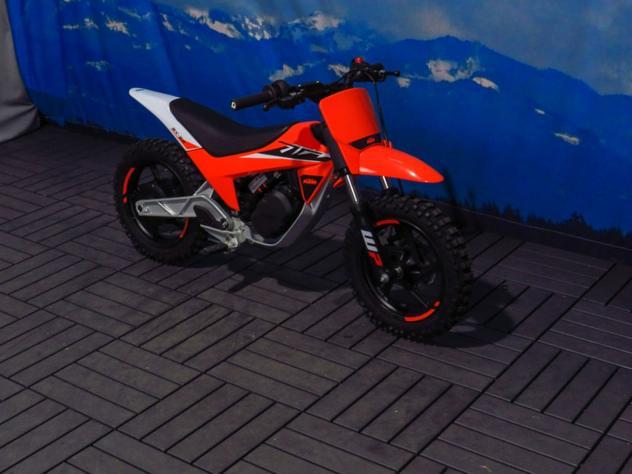 2024 KTM SX-E 2