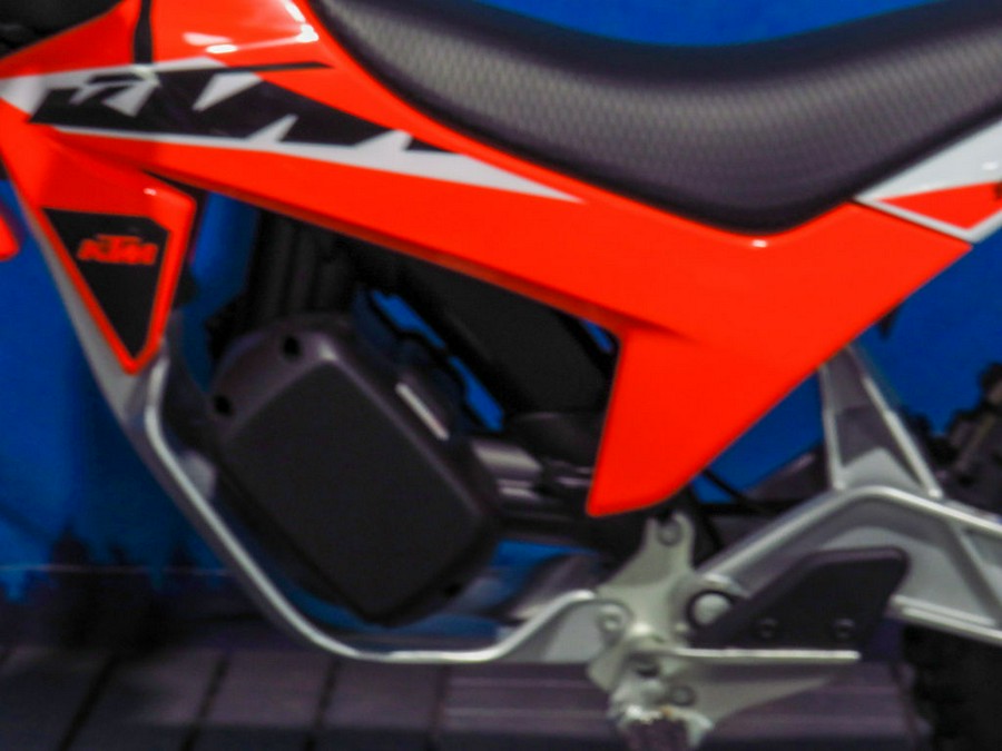 2024 KTM SX-E 2