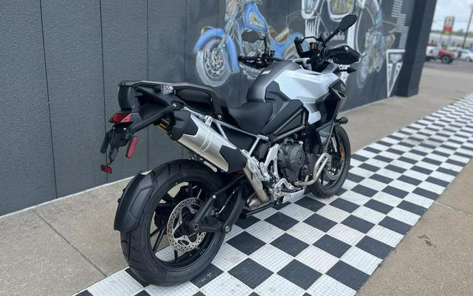 2024 Triumph Tiger 1200 GT Explorer Snowdonia White