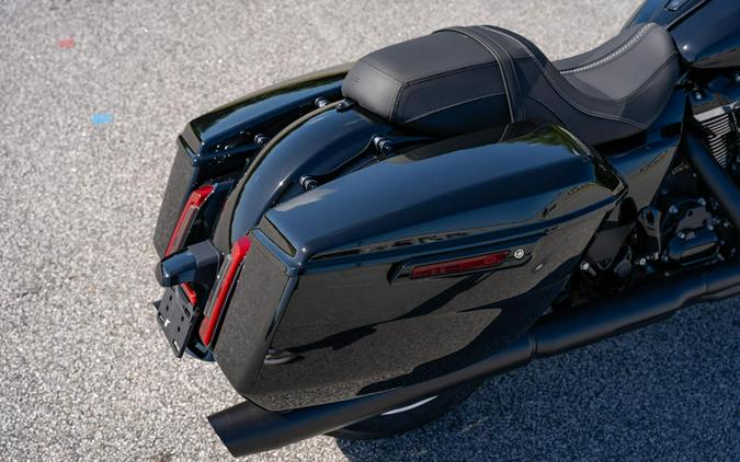 2024 Harley-Davidson® FLTRX - Road Glide®