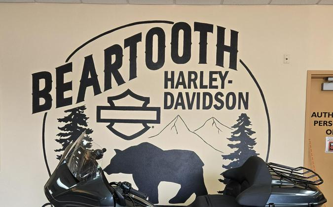 2026 Harley-Davidson® Street Glide Limited Iron Horse Metallic Black Trim