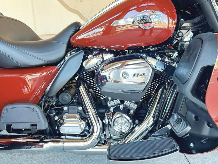 2024 Harley-Davidson® FLHTCUTG - Tri Glide® Ultra