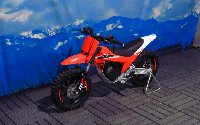 2024 KTM SX-E 2