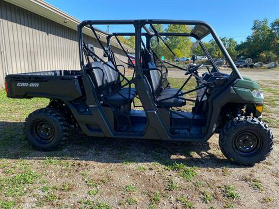 2023 Can-Am Defender MAX HD7