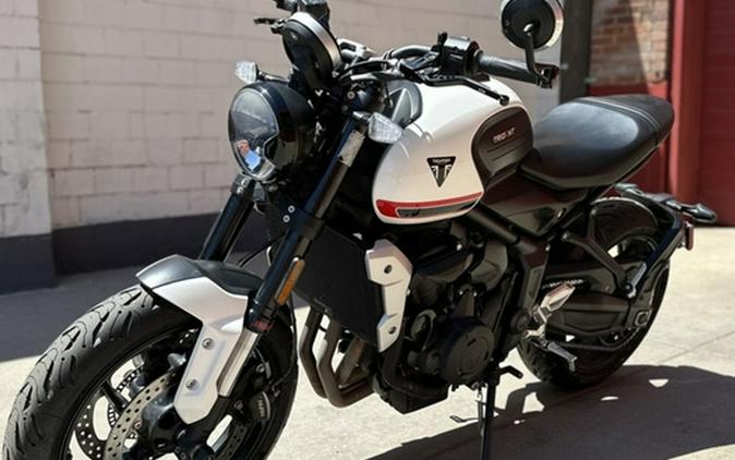 2022 Triumph Trident 660 Crystal White