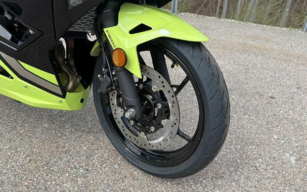 2026 Kawasaki Ninja 500 SE ABS