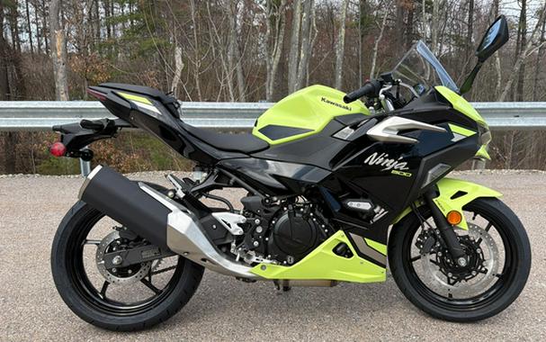 2026 Kawasaki Ninja 500 SE ABS