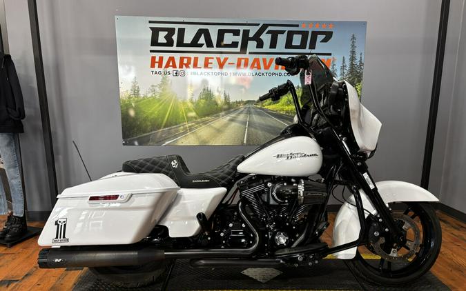 2016 Harley-Davidson® Street Glide® Special CRUSHED ICE PRL