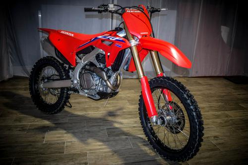 2021 Honda CRF450R Review (12 First Ride Fast Facts from Glen Helen)