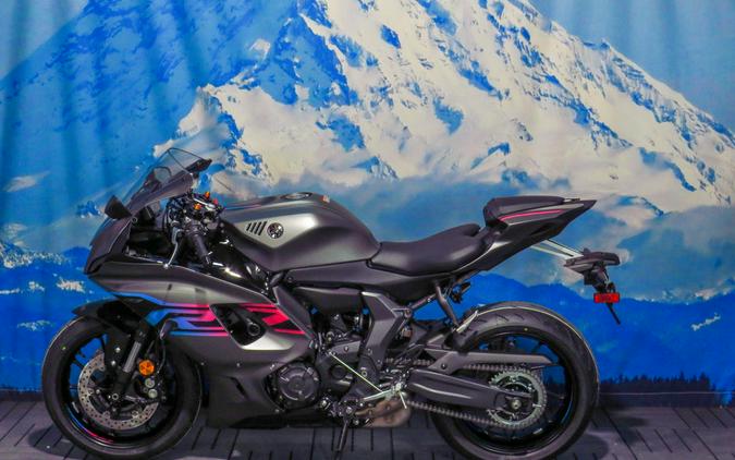 2024 Yamaha YZF-R7