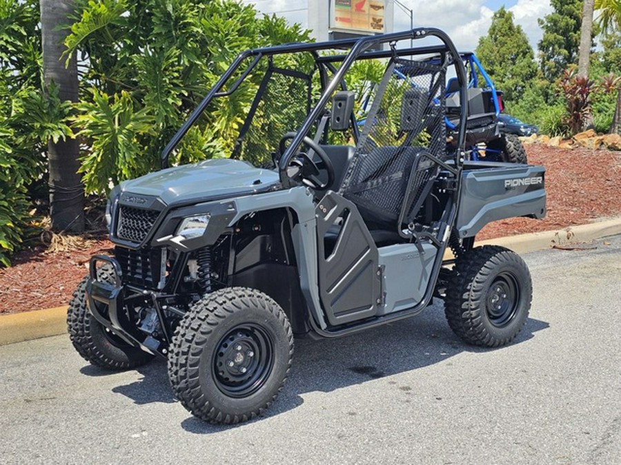 2025 Honda Pioneer 520