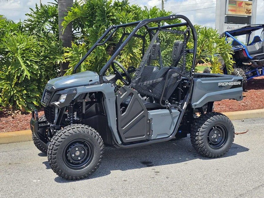 2025 Honda Pioneer 520