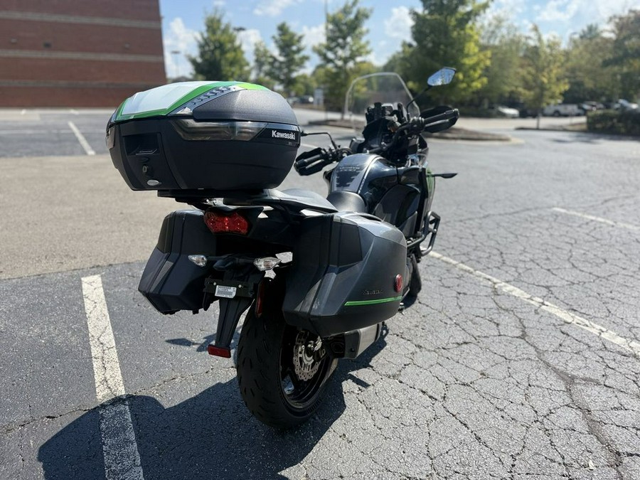 2022 Kawasaki Versys® 1000 SE LT+