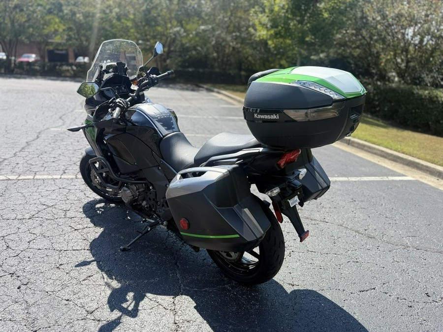 2022 Kawasaki Versys® 1000 SE LT+