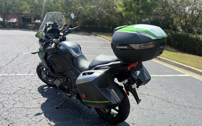 2022 Kawasaki Versys® 1000 SE LT+