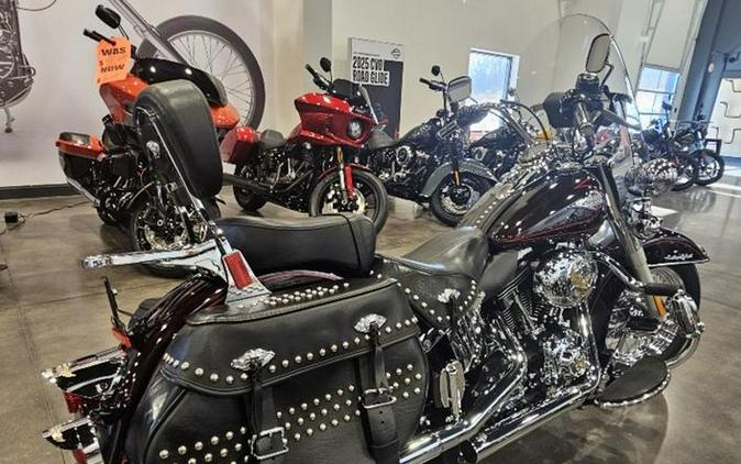 2011 Harley-Davidson® FLSTC - Heritage Softail® Classic