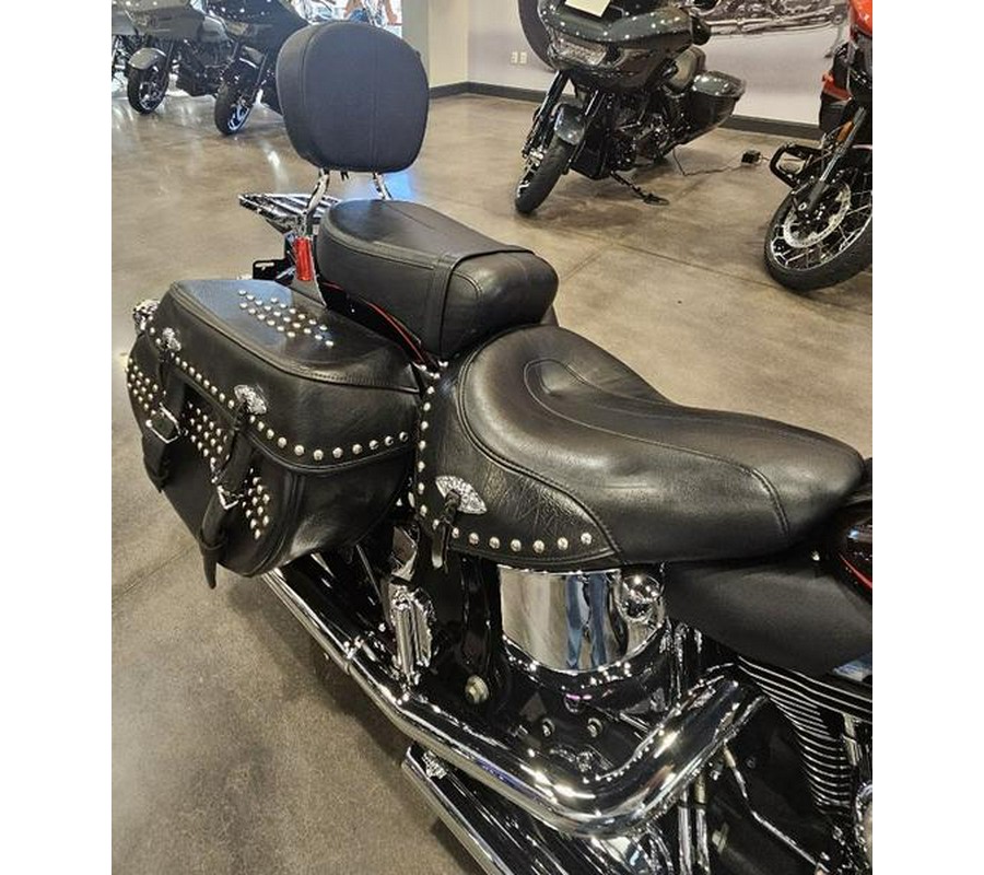 2011 Harley-Davidson® FLSTC - Heritage Softail® Classic