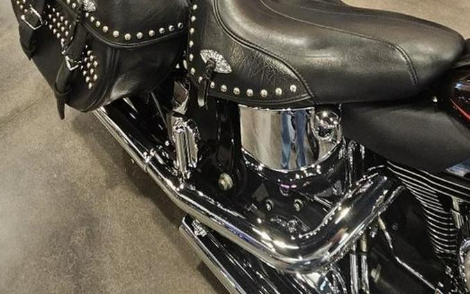 2011 Harley-Davidson® FLSTC - Heritage Softail® Classic