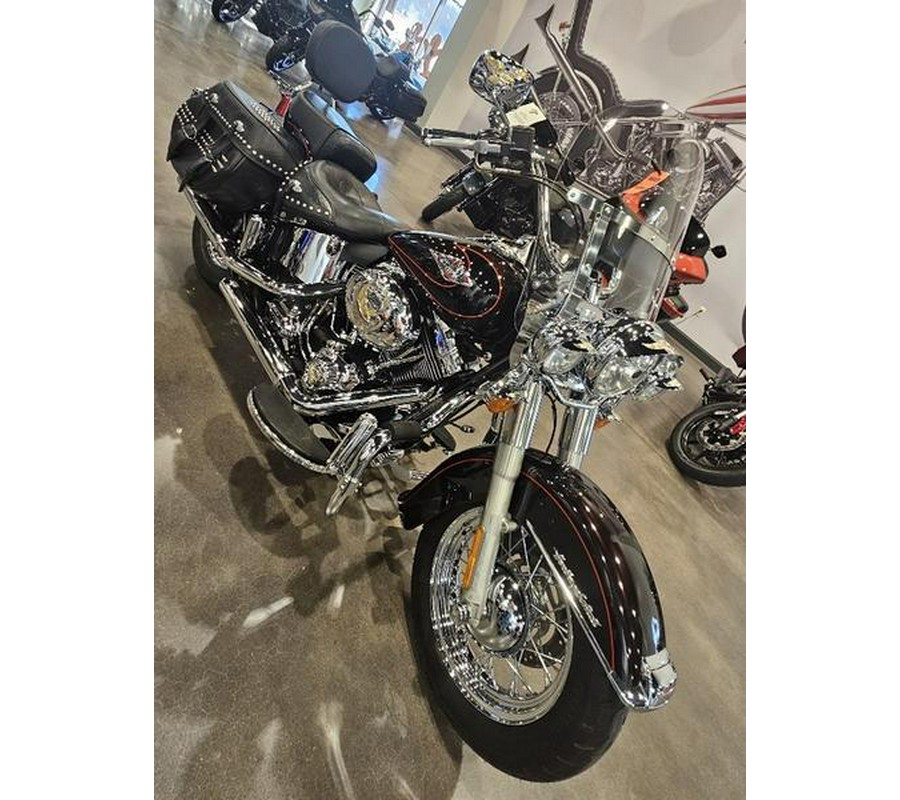 2011 Harley-Davidson® FLSTC - Heritage Softail® Classic