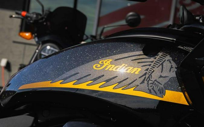 2026 Indian Motorcycle® Challenger® Dark Horse® 112 w/PowerBand Audio Black Crystal w/Black Metalli