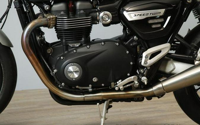 2022 Triumph Speed Twin