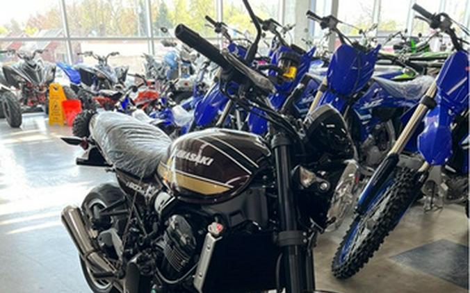 2025 Kawasaki Z900RS ABS